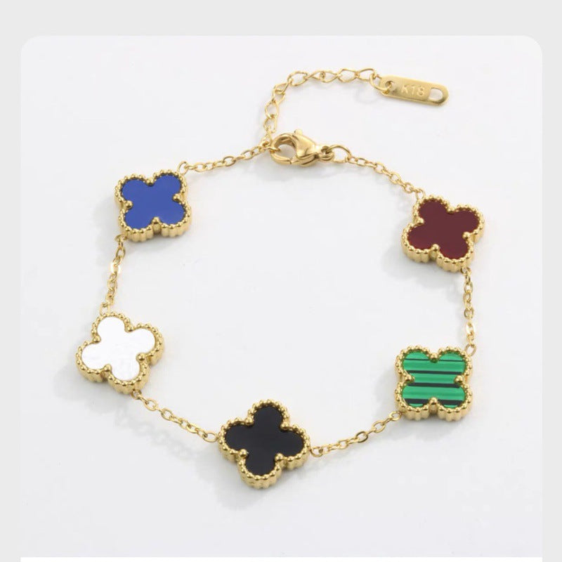 Four leaf clover bracelet