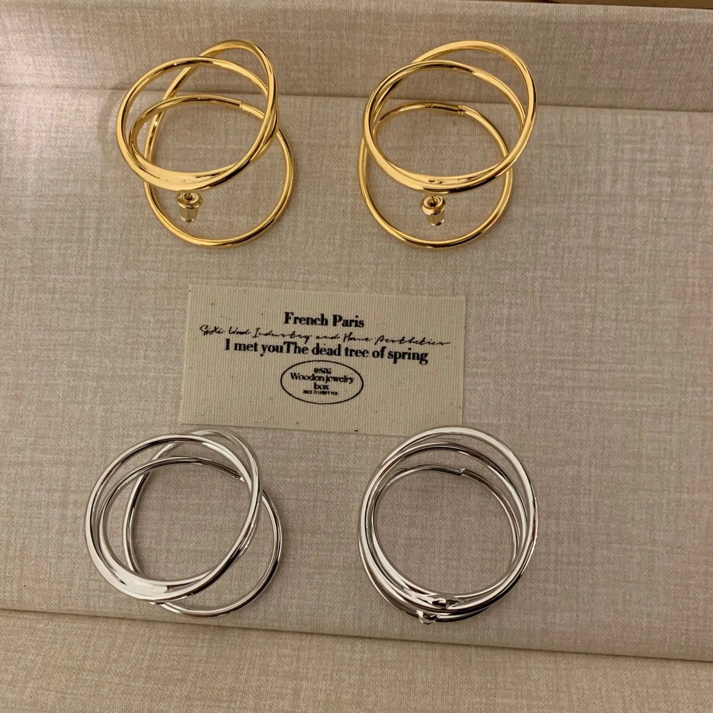 Circle Wrapping Lines Earrings