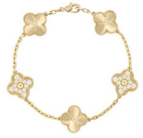 Four leaf clover bracelet