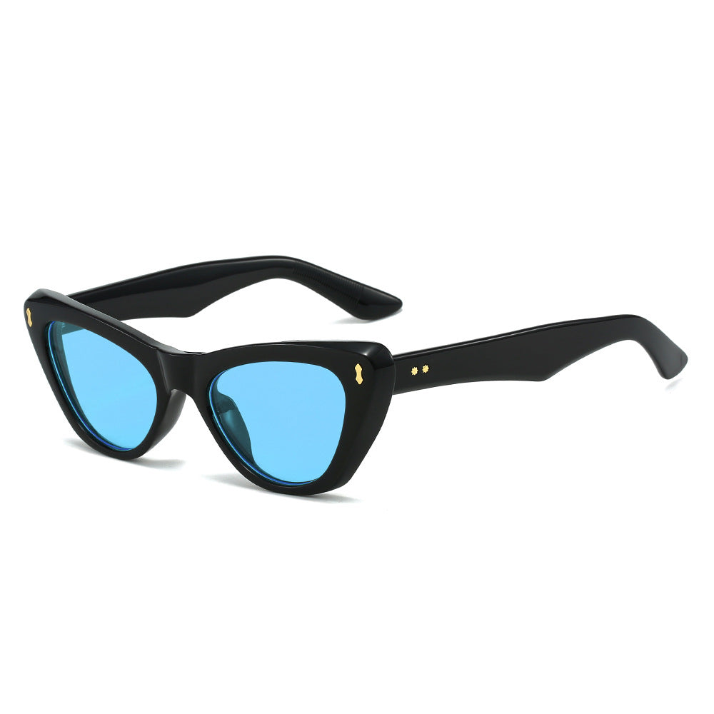 Cat eye sunglasses simple and fashionable