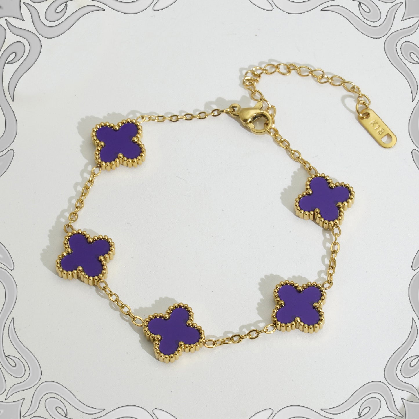 Four leaf clover bracelet