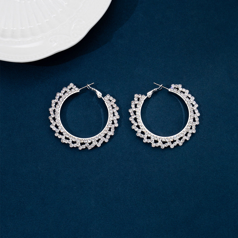 Claw chain earrings