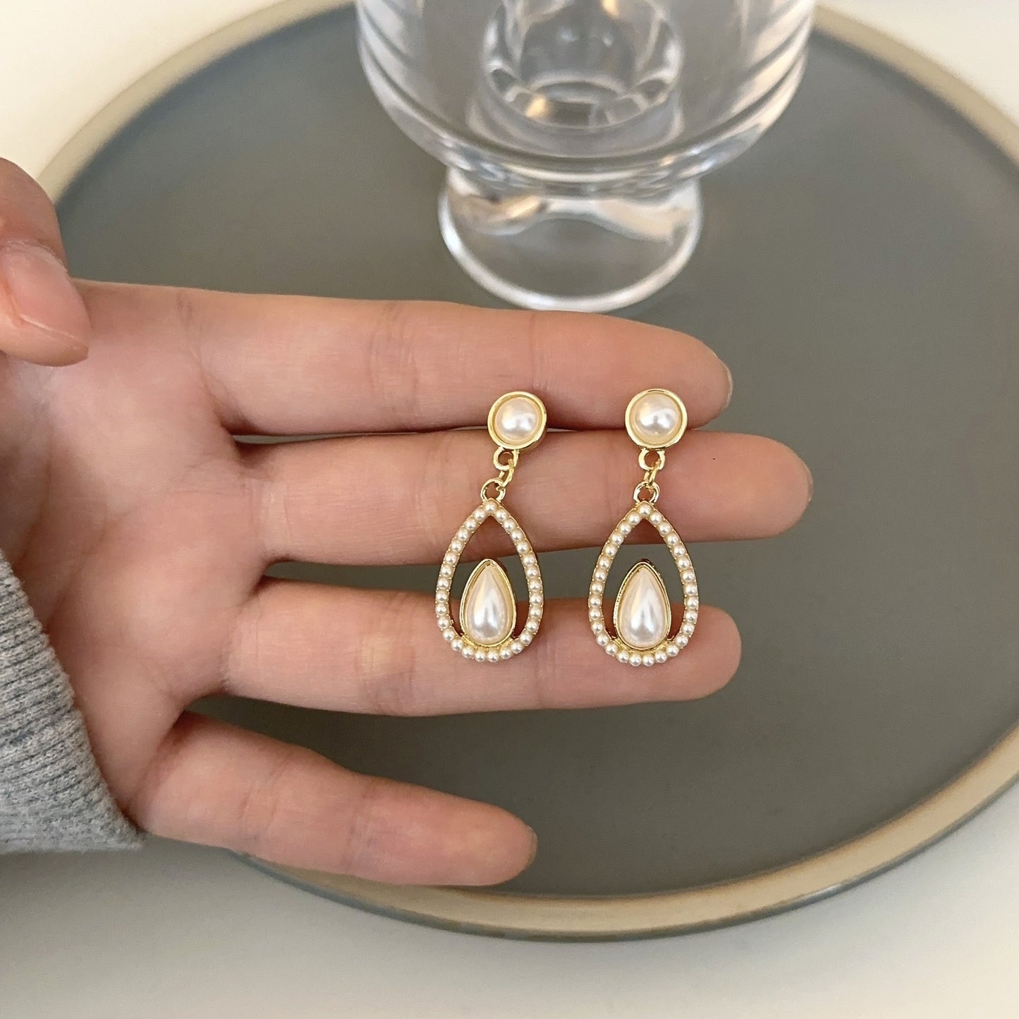 Droplet earrings